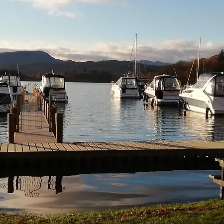 Lakeside 15
