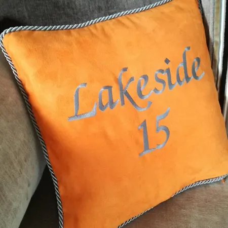 דירה Lakeside 15 *
